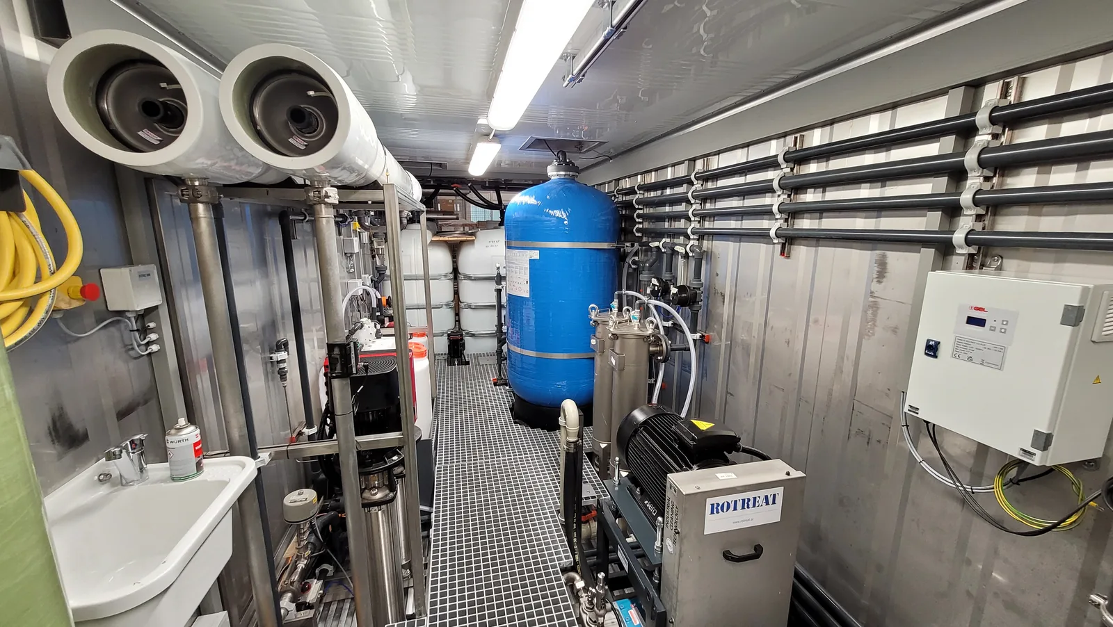 Plant container interior with pressure vessel, filters and high-pressure pump, Trinidad and Tobago